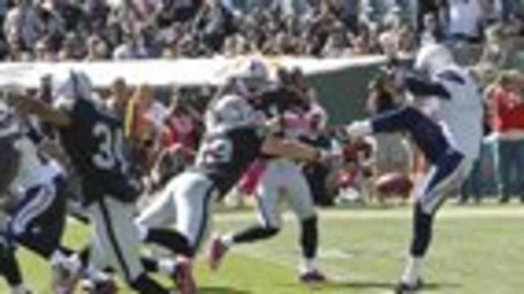 10 October 2010: Chargers kick returner Darren Sproles in first quarter  action as the Oakland Raiders defeated the San Diego Chargers by a score of  35-27 in a regular season National Football