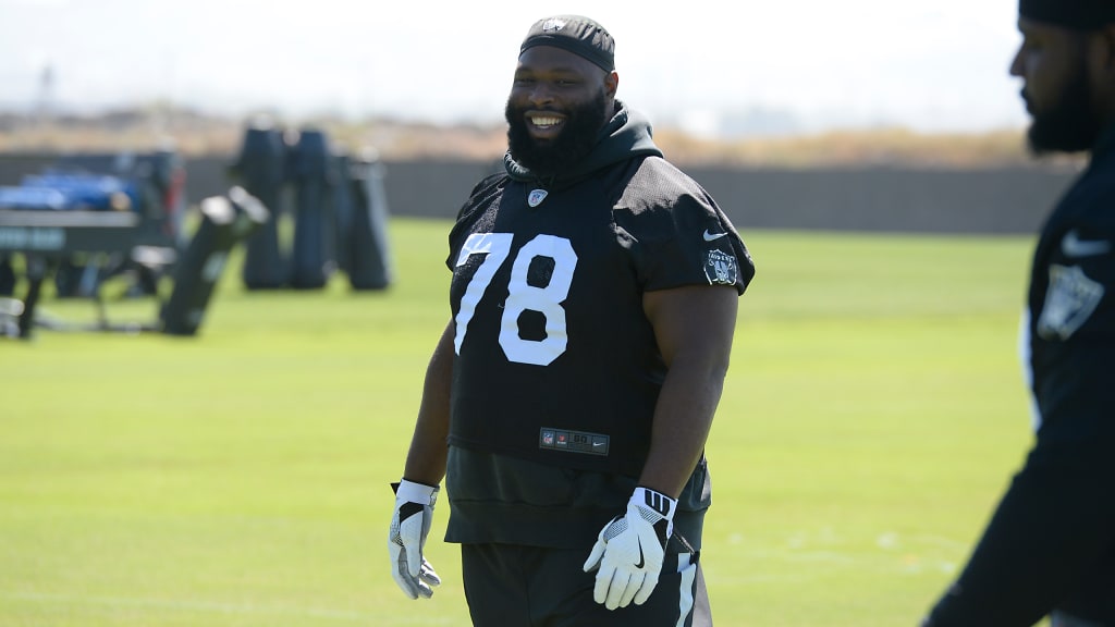 Raiders defensive tackle Justin Ellis returns to practice