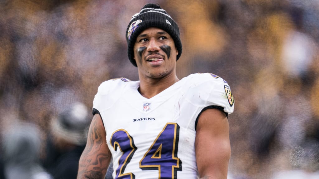 Marcus Peters Earning 'Ravens Purple Heart Award' - Sports