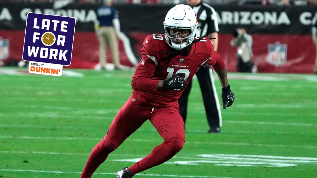 Cardinals' DeAndre Hopkins gives autographed jersey to 'lucky' fan