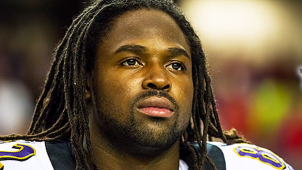 Black NFL Players Still Wear Their Hair in Locs Despite the