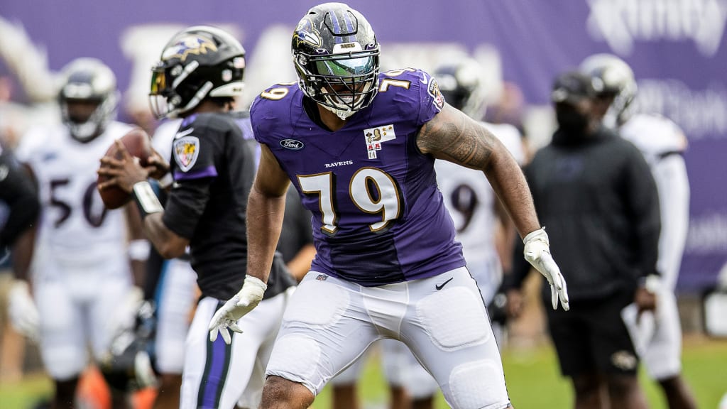 Baltimore Ravens' Ronnie Stanley, Jimmy Smith active to play