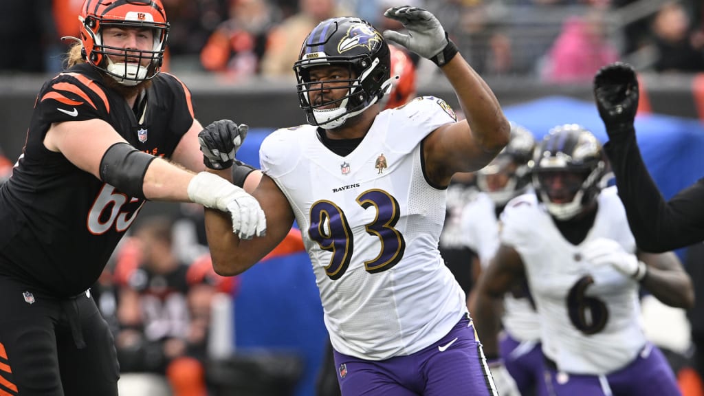 Ravens DL Calais Campbell wins 2022 Art Rooney Sportsmanship award