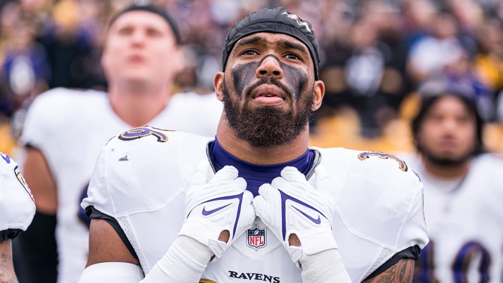 Chuck Clark Is Ravens 2022 Walter Payton Man of the Year Nominee