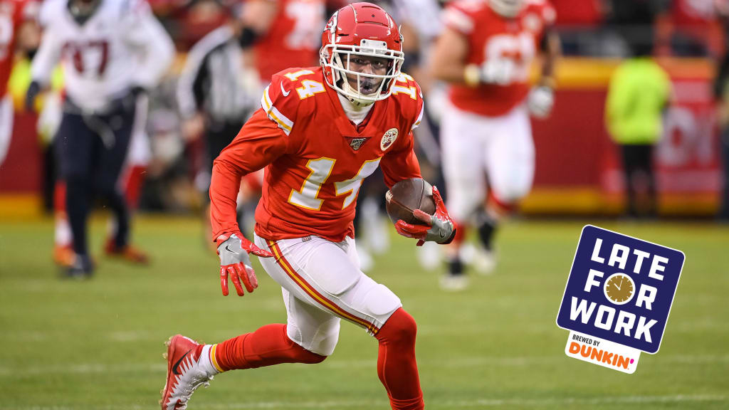 Buffalo Bills - WR Sammy Watkins: Measured at 6-1, 211 pounds. Ran