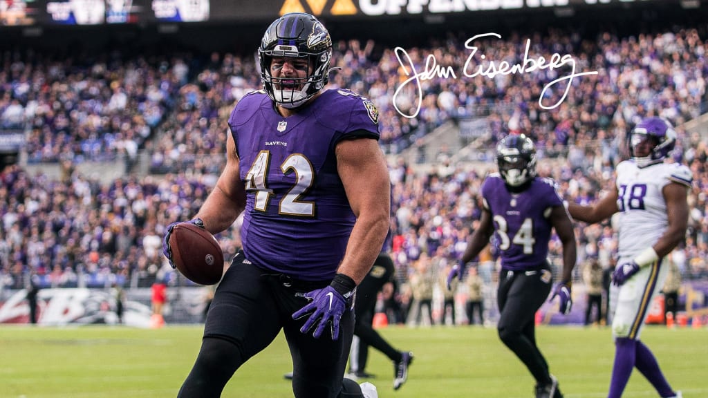 Baltimore Ravens fullback Patrick Ricard (42) warms up before an NFL  football game against the Denver Broncos, Sunday, Dec. 4, 2022, in  Baltimore. (AP Photo/Nick Wass Stock Photo - Alamy