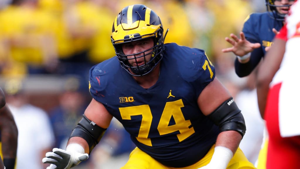 Baltimore Ravens: Ravens Draft Centrail - UM Guard Ben Bredeson