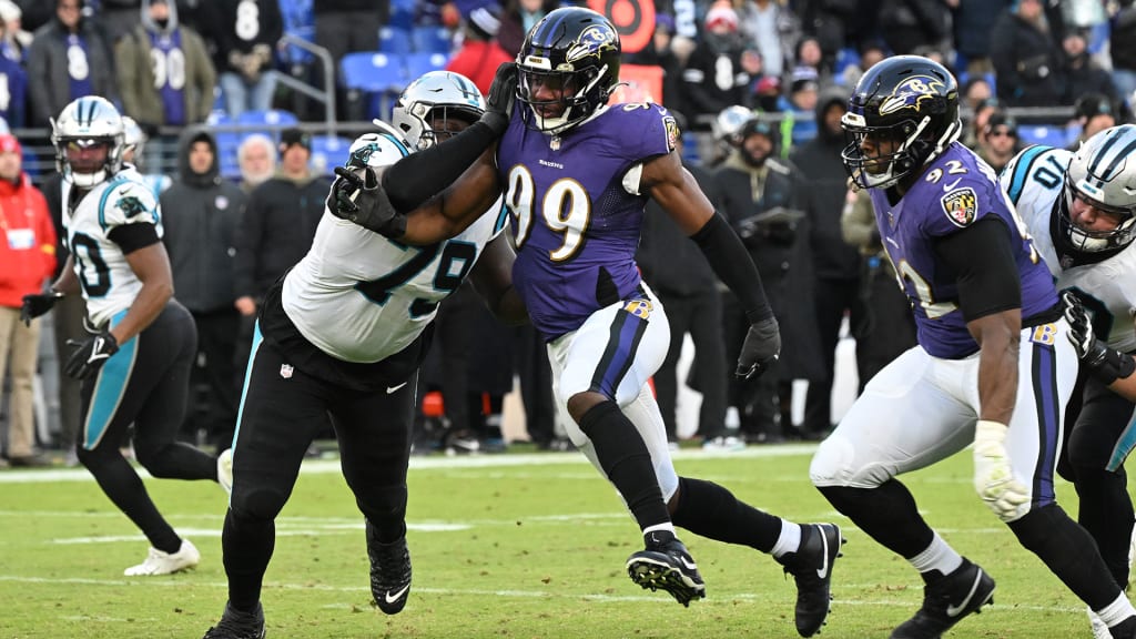 Odafe Oweh Getting Many Snaps, Needs More Production for Ravens