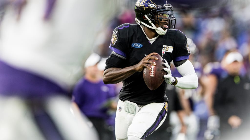 Ravens QB Robert Griffin III 'insisted' on playing through hamstring injury  vs. Steelers