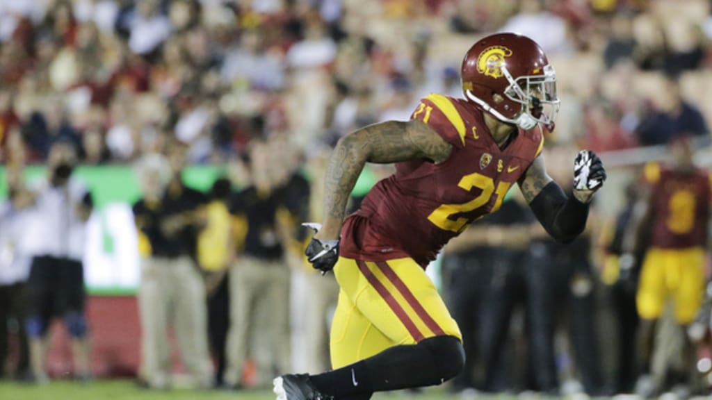 Washington Redskins' safety Su'a Cravens (36) runs during the