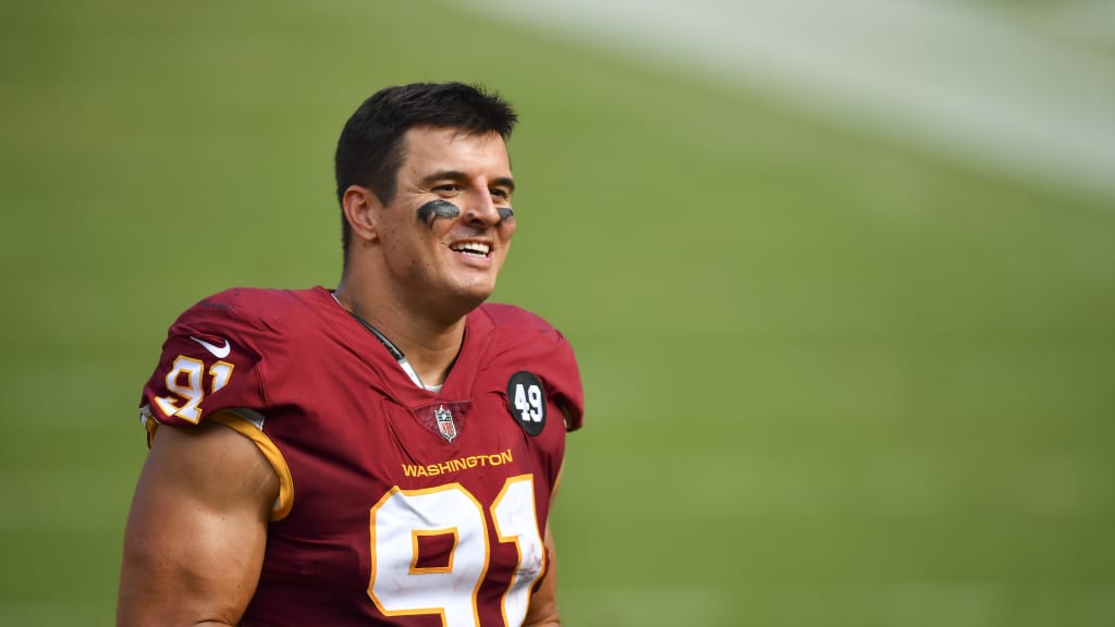 Eagles sign defensive end Ryan Kerrigan