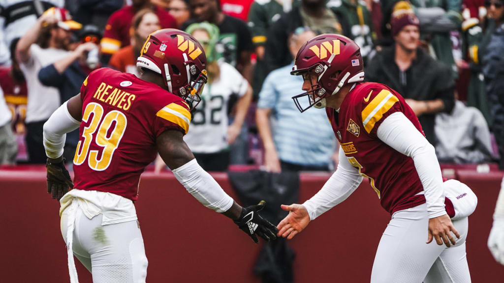 Washington Commanders Special Teams Star Jeremy Reaves Breaks Down Into  Tears After Learning He Made The Pro Bowl