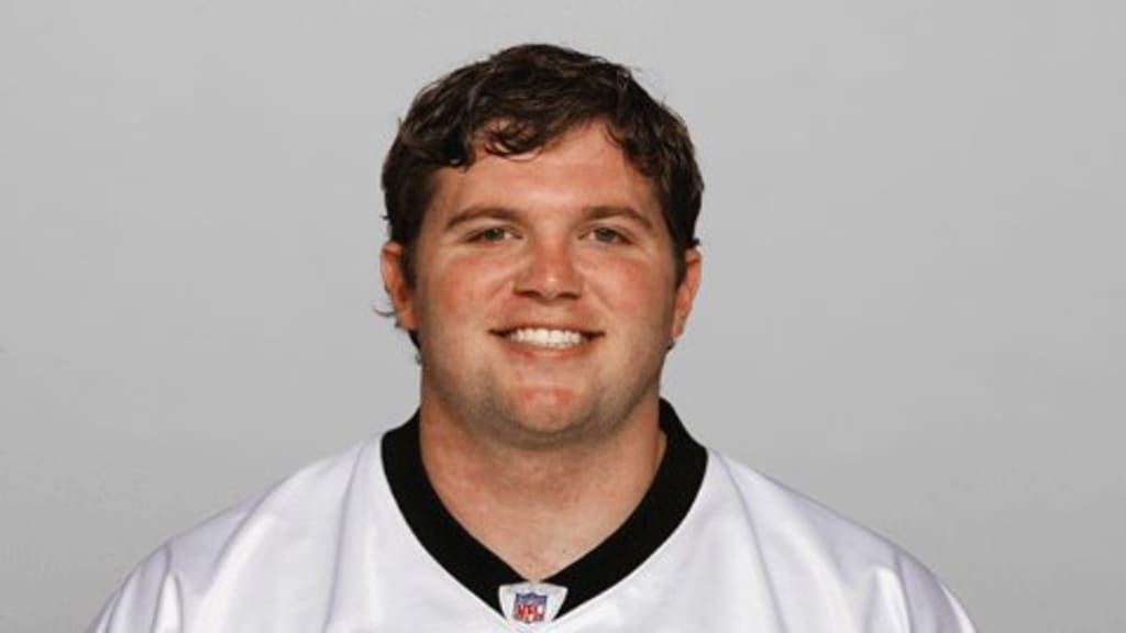 Saints release veteran offensive lineman Stinchcomb