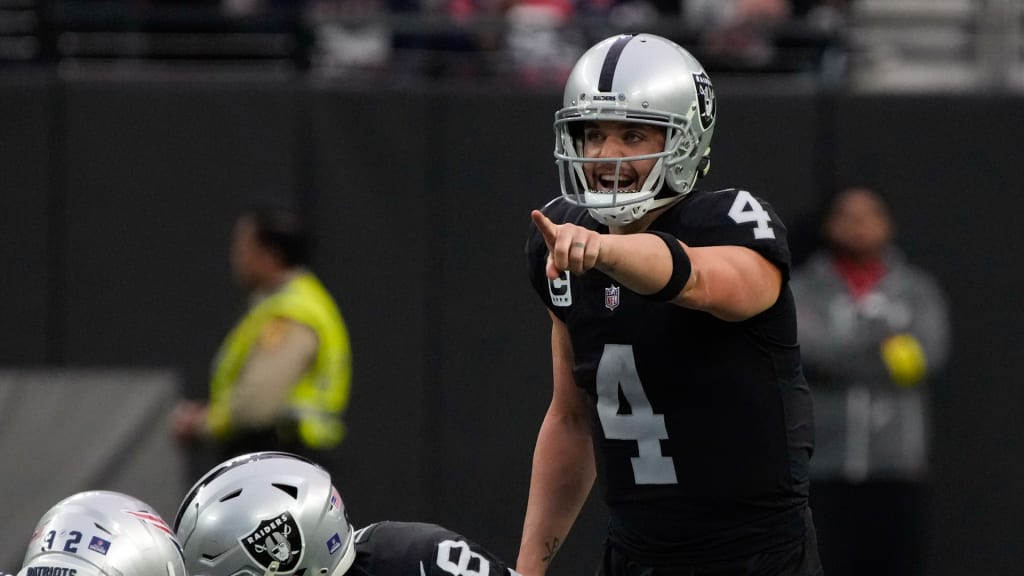 NFL rumors: Derek Carr prefers Jets over Saints, Panthers in free agency