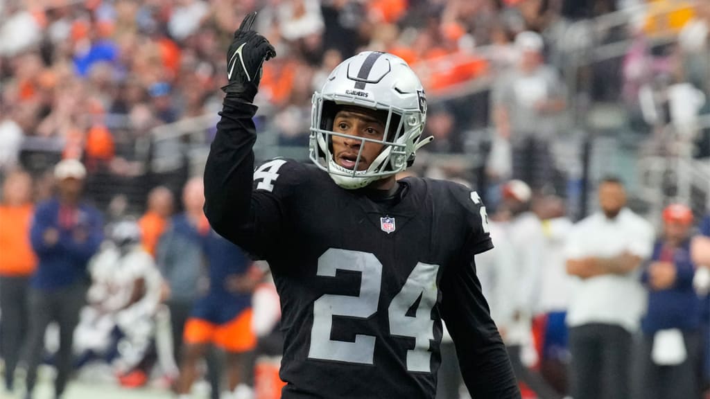 The Philadelphia Eagles should set their sights on Johnathan Abram