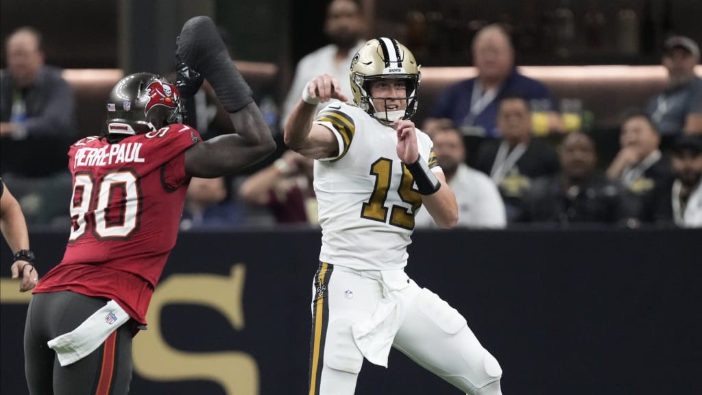 Saints overcome Winston injury, top Buccaneers 36-27