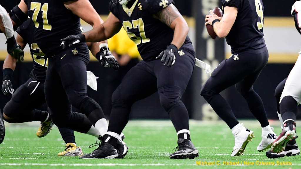 Saints OL Andrus Peat 'feared' to have suffered torn pec