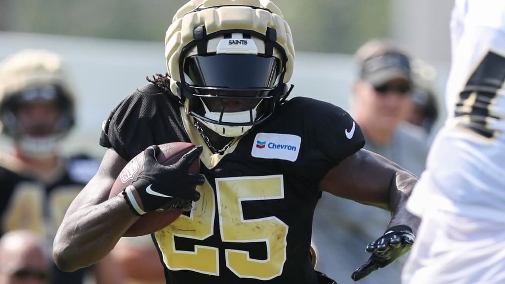 New Orleans Saints RB Tony Jones Jr. changes jersey number again