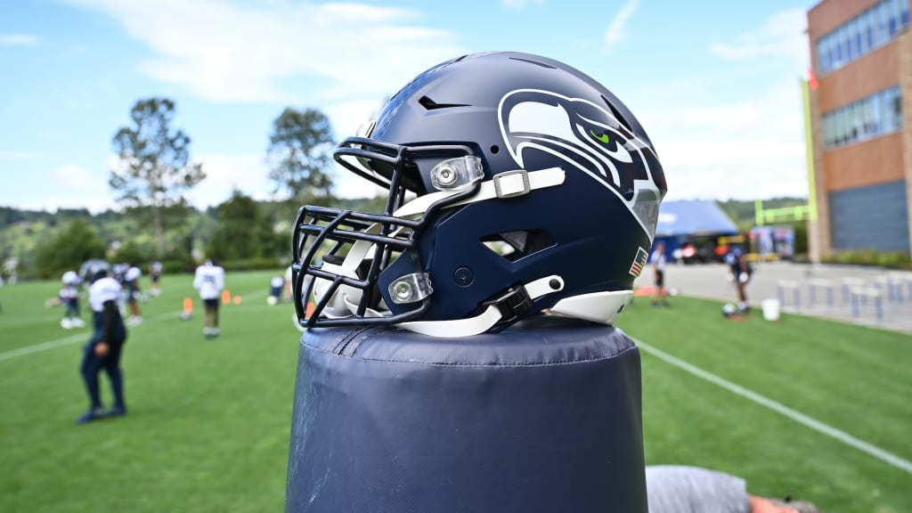 Roster Moves - Seahawks Waive Seven Players