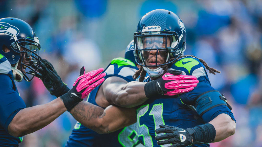 Seahawks bring back old friend in linebacker Irvin