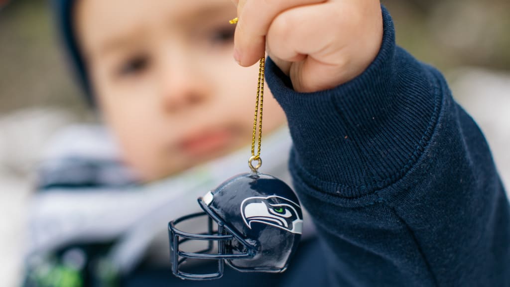 Seattle Seahawks Fan Gift for Dad or Grandpa Football Season 