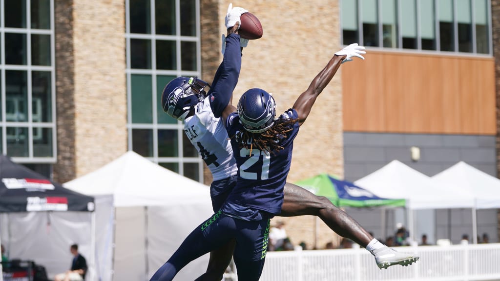 Seahawks CB Tre Flowers on year 2 and being a dad at Christmastime