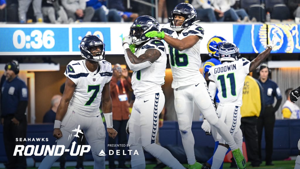 Field Yates on X: With 102 more receiving yards, Seahawks DK Metcalf will  become the 5th player since the merger with 900+ receiving yards and 5+  receiving TD in each of his