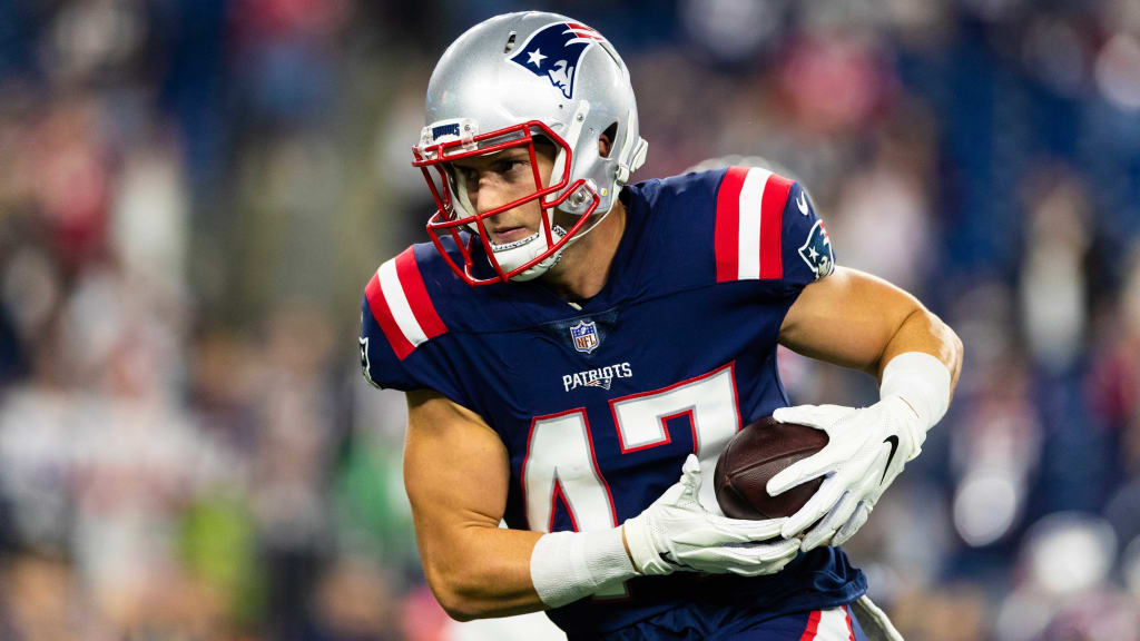 New England Patriots: Team should have kept Jacob Hollister