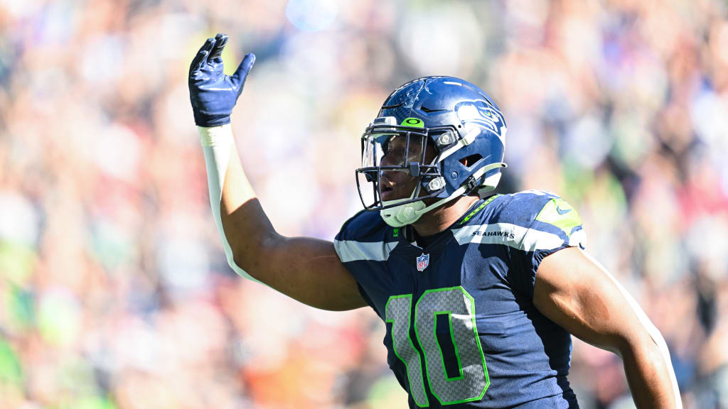 Seahawks linebacker Uchenna Nwosu named NFC Defensive Player of the Week