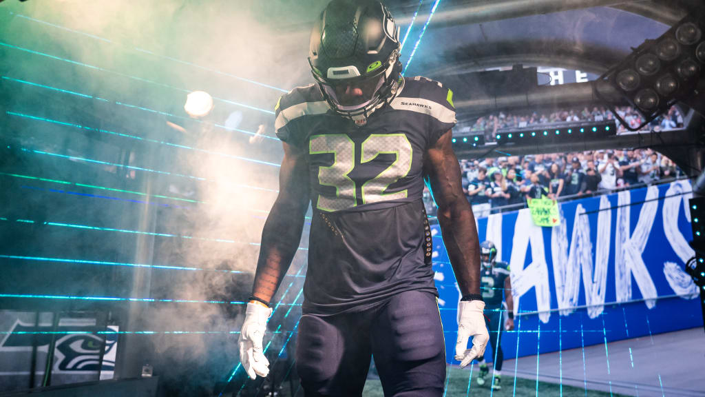 Seahawks unclear if running back Chris Carson will return this season, Pete  Carroll says