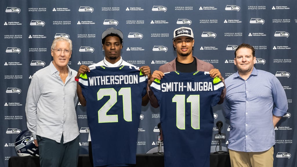 NFL Fans react to Seahawks' first-round pick honoring Kobe Bryant by  choosing jersey number