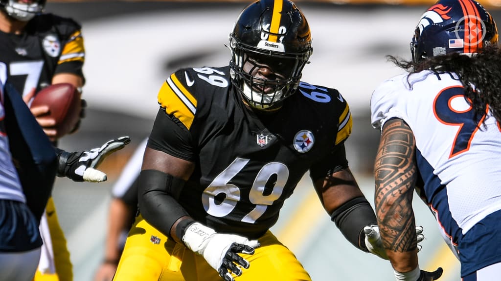 Steelers release veteran offensive lineman Stefen Wisniewski