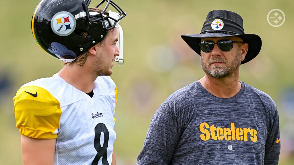 Thursday's NFL: Pickett, Steelers' starters cap 3-0 preseason