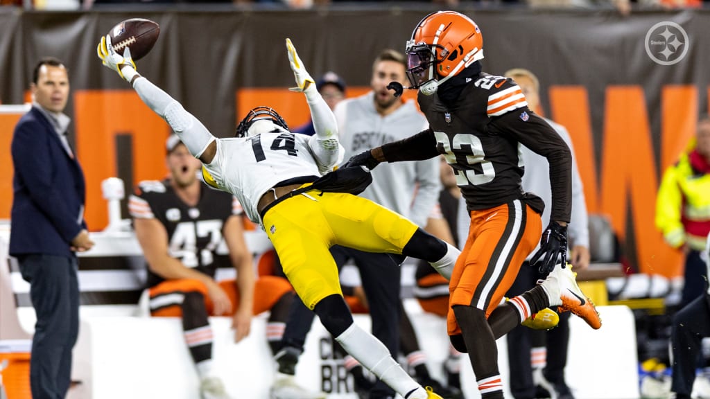 LOOK: Steelers' George Pickens makes yet another highlight-reel catch on 'Monday  Night Football' 