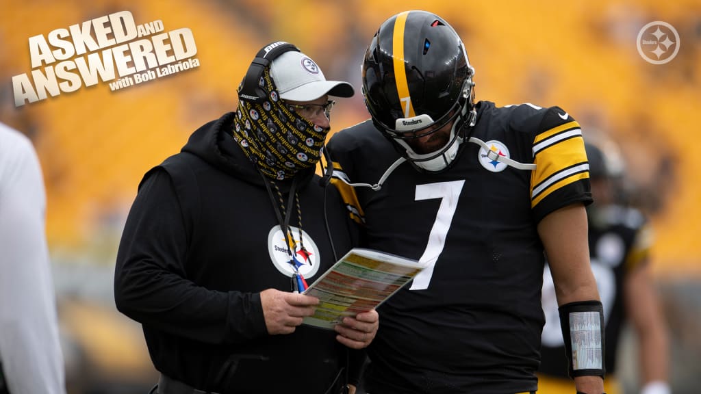 Steelers Linebackers Ham, Lambert and Russel signed Pro helmet