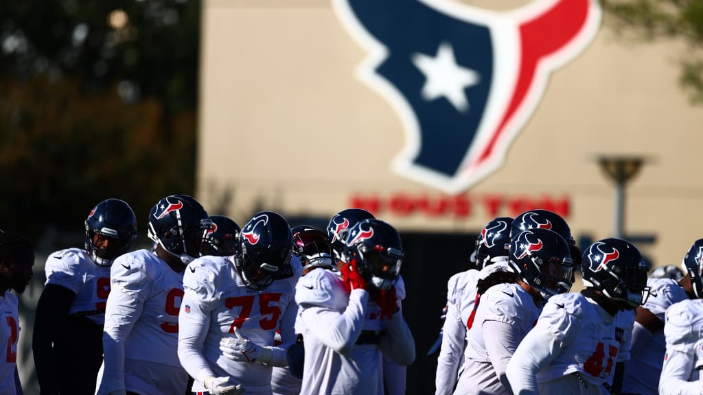 Houston Texans Return From Bye Week to Face Raiders in Vegas