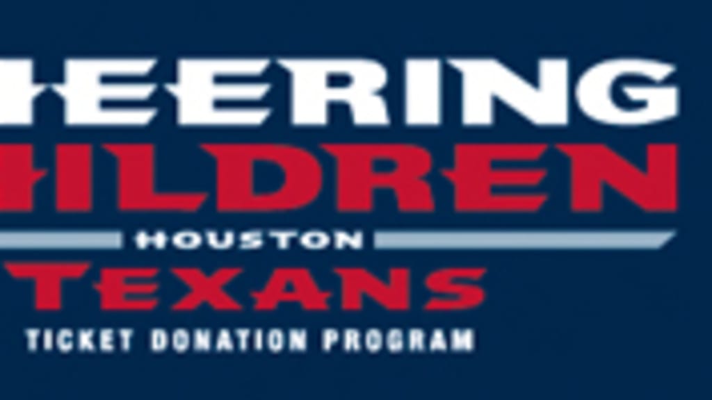 Houston Texans players take part in book drive, equipment donations