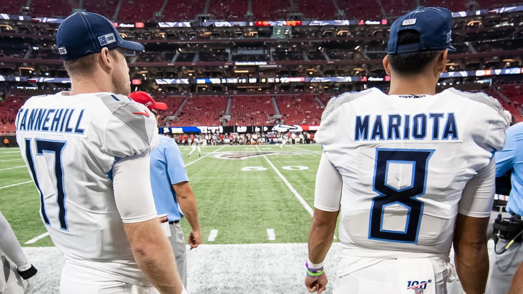 Titans bench Marcus Mariota for Ryan Tannehill