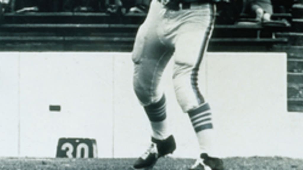 Today in Pro Football History: 1970: Blanda Comes Off Bench for First of  Five Straight Clutch Performances