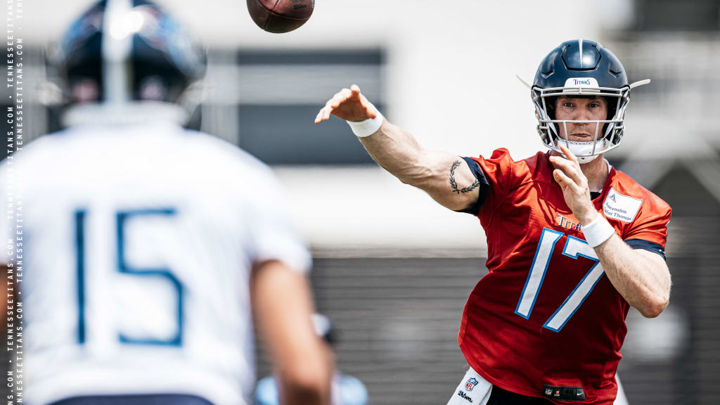 Titans RB putting in some WORK at minicamp today