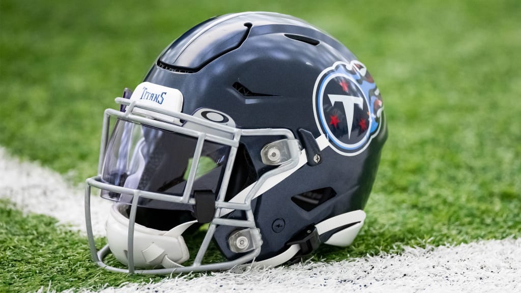 Titans Promote TE Tommy Hudson to Active Roster