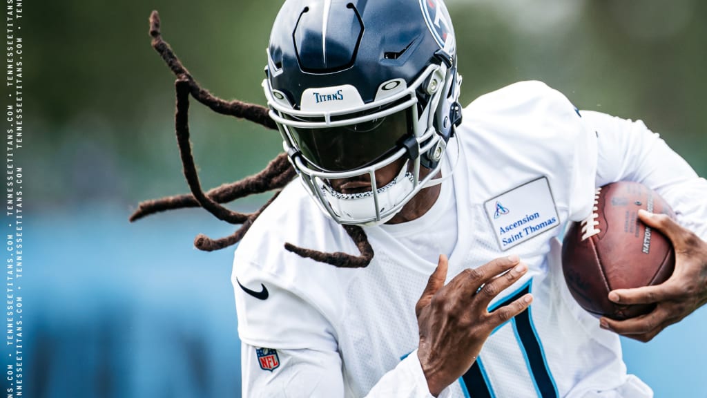 Titans training camp observations: Derrick Henry works on receiving