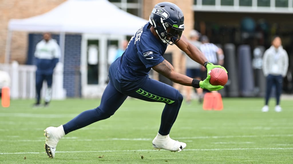 Seahawks WR Dee Eskridge looking to 'play free' in second NFL season, Seahawks