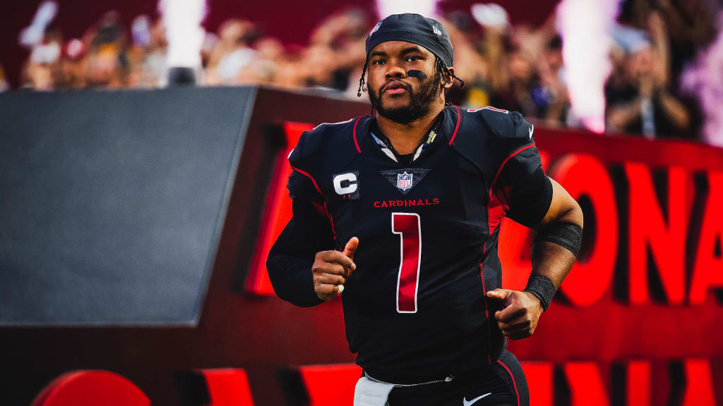 Arizona Cardinals players dazzle with pregame attire