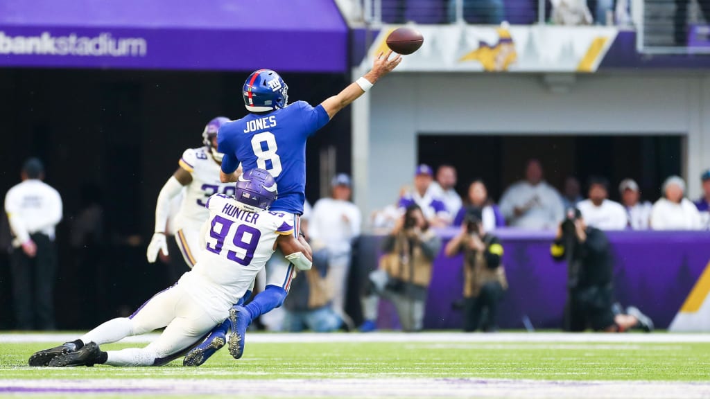 Bears DT Khyiris Tonga Recovers Fumble During Win Over Giants