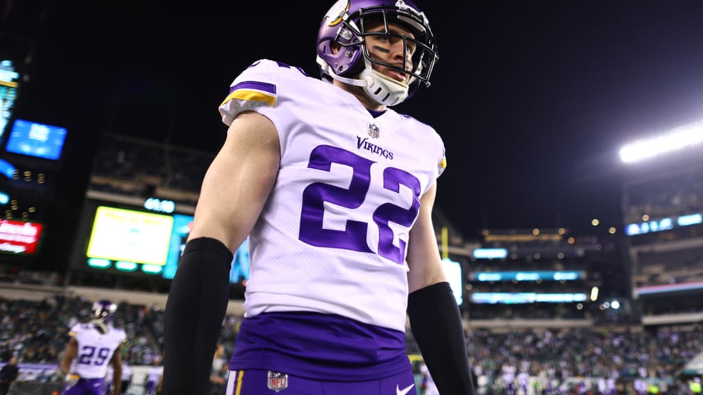 Lunchbreak: PFF Highlights Harrison Smith's Versatility