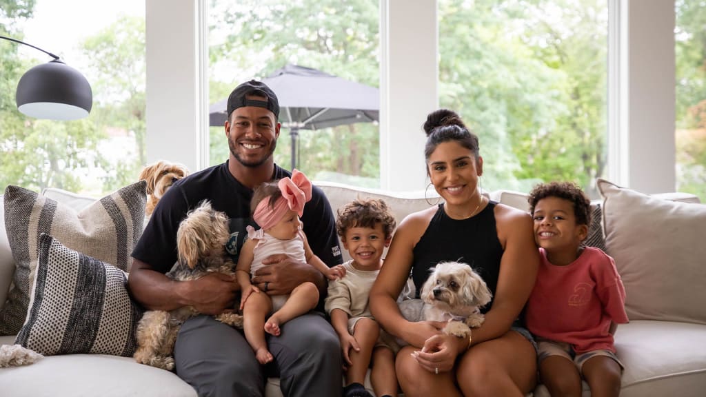 Purple Pups: Jordan & Ivana Hicks Share Hearts with 3 Dogs & Support Pet  Adoptions