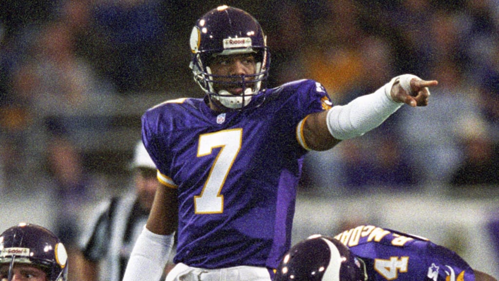 Throwin' it Back to '98: Vikings Steamroll Bears Without Starters