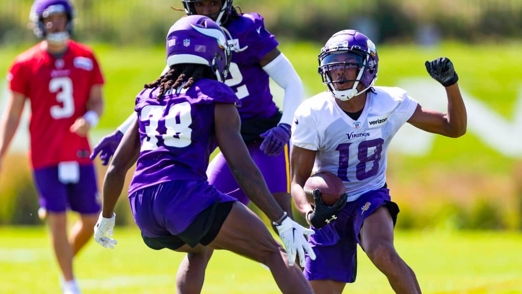 Minnesota Vikings wide receiver Alexander Hollins runs after a