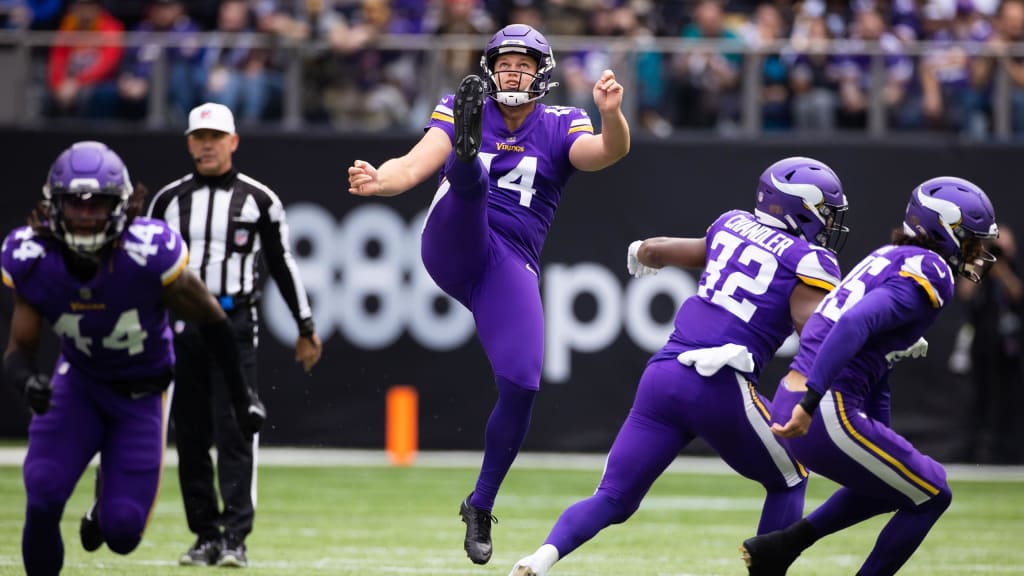 Minnesota Vikings punter Ryan Wright (14) punts the football during an NFL  pre-season football game against the Seattle Seahawks, Thursday, Aug. 10,  2023 in Seattle. (AP Photo/Ben VanHouten Stock Photo - Alamy